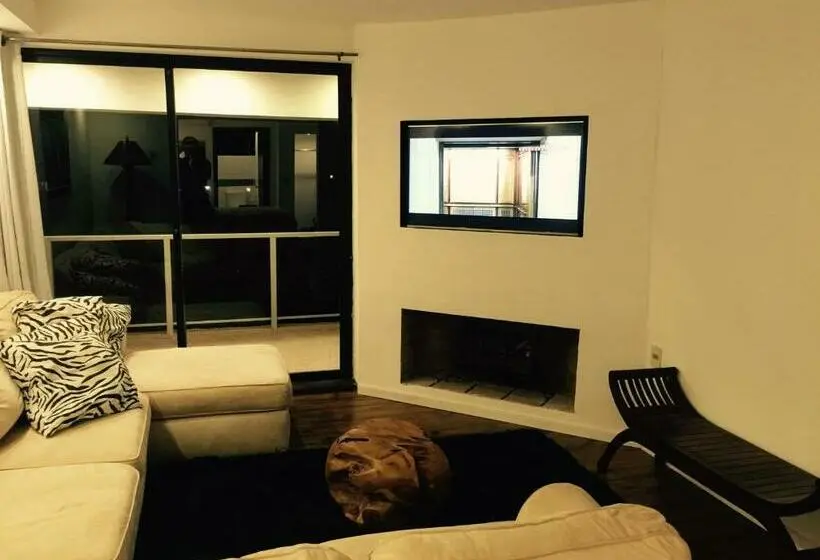 Deluxe-studio, Bali