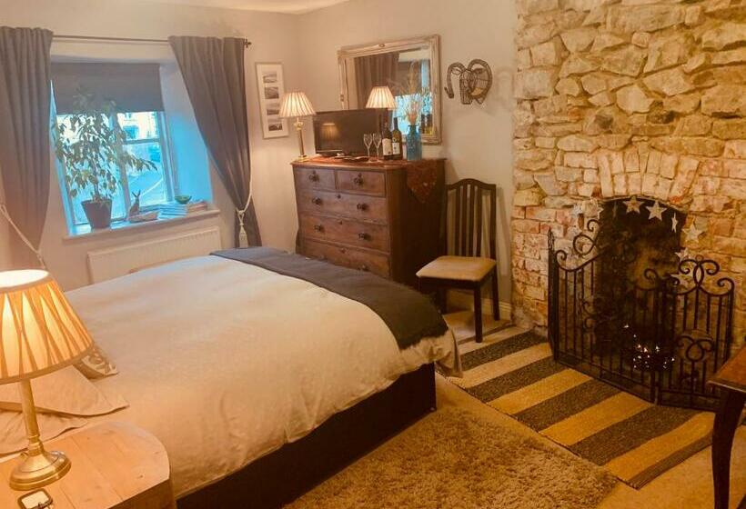 スタンダードルーム, Molesworth Arms Pyworthy