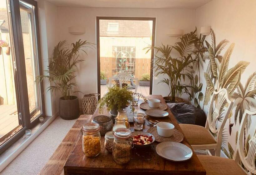 スタンダードルーム, Molesworth Arms Pyworthy