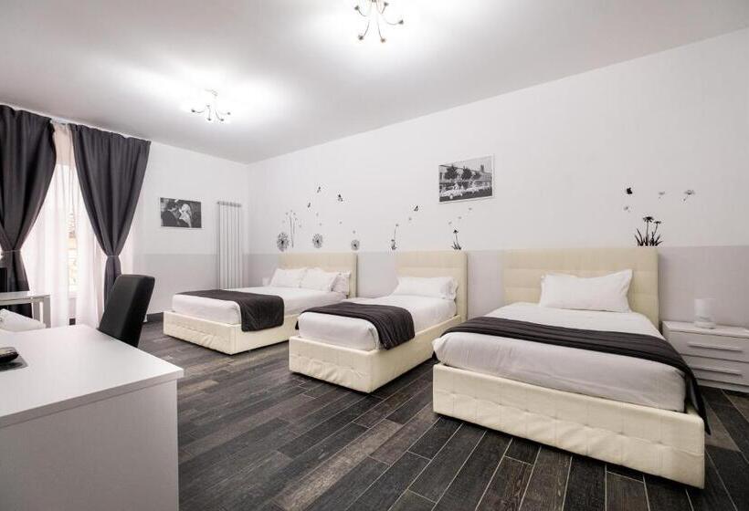 اتاق استاندارد چهار تخته, Arch Rome Suites