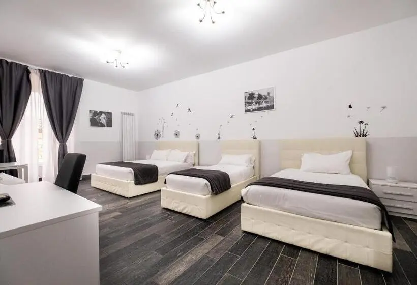 اتاق استاندارد چهار تخته, Arch Rome Suites