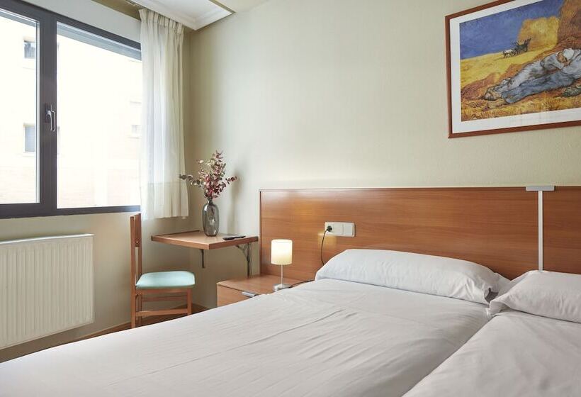 اتاق استاندارد, Iraipe Achuri Auto Check In