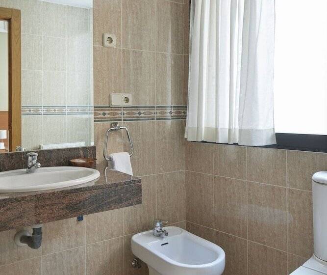 اتاق استاندارد, Iraipe Achuri Auto Check In