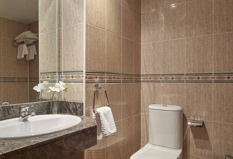 اتاق استاندارد, Iraipe Achuri Auto Check In