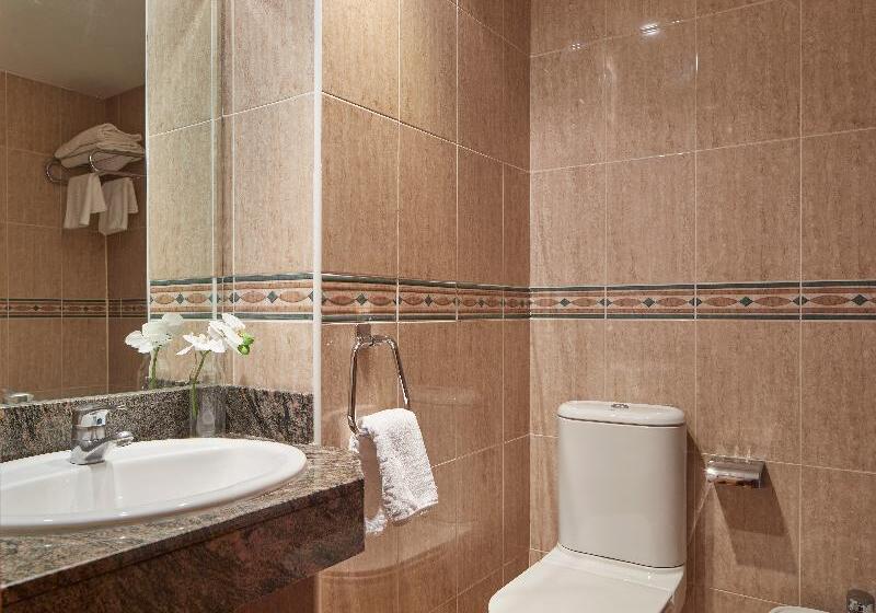 اتاق استاندارد, Iraipe Achuri Auto Check In