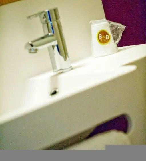 Standard Neljän Hengen Huone, B&b Hotel Saint Nazaire Trignac