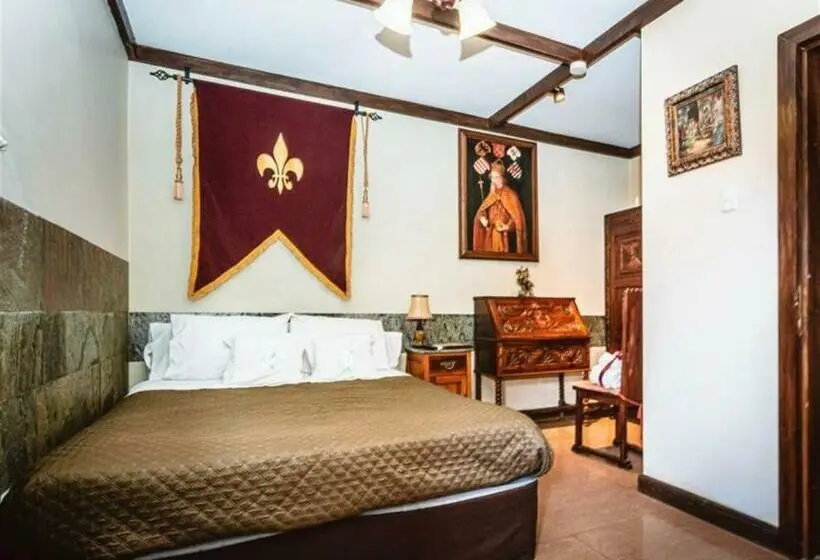 اتاق استاندارد, Castillo Medieval