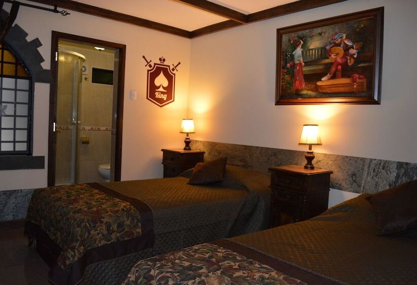 标准间, Castillo Medieval