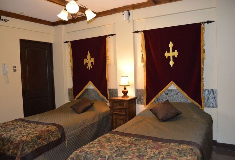 标准间, Castillo Medieval