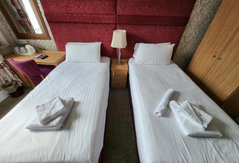 חדר סטנדרט, Cliffe Norton