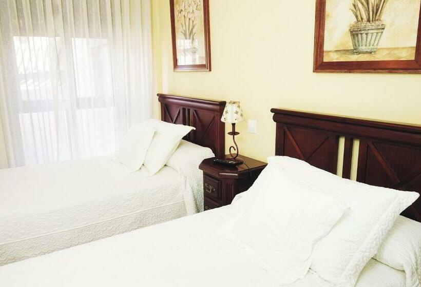 اتاق استاندارد, Dc Mesones 21