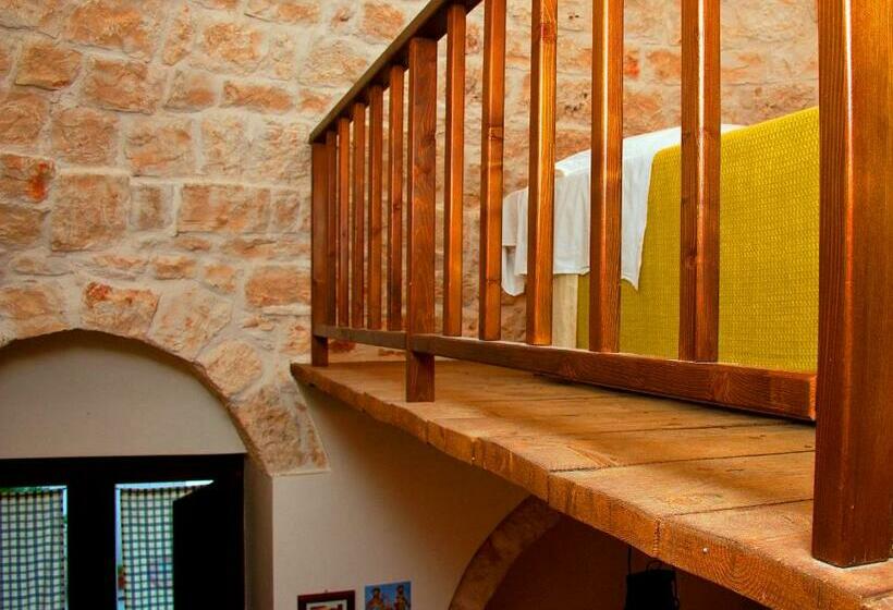 اتاق استاندارد یک نفره, Giardino Dei Trulli