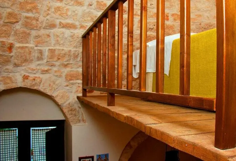 اتاق استاندارد یک نفره, Giardino Dei Trulli