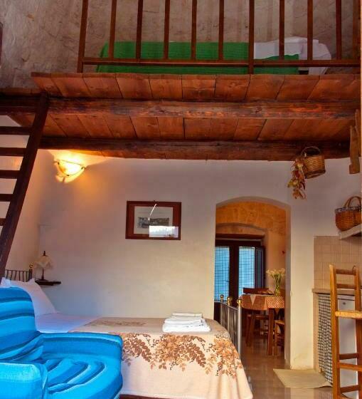 اتاق استاندارد سه نفره, Giardino Dei Trulli