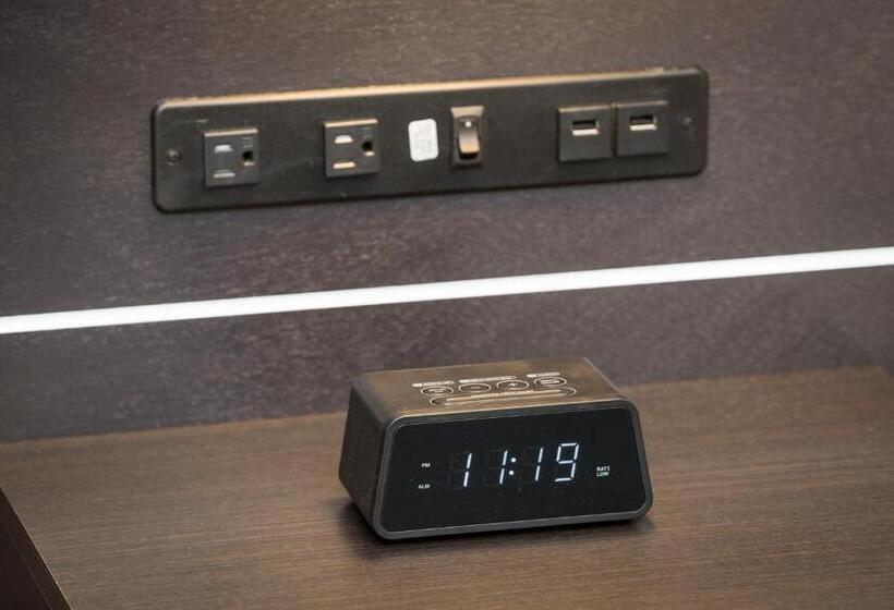 Номер Стандарт Адаптированный для Инвалидов, Holiday Inn Express North Augusta South Carolina, An Ihg