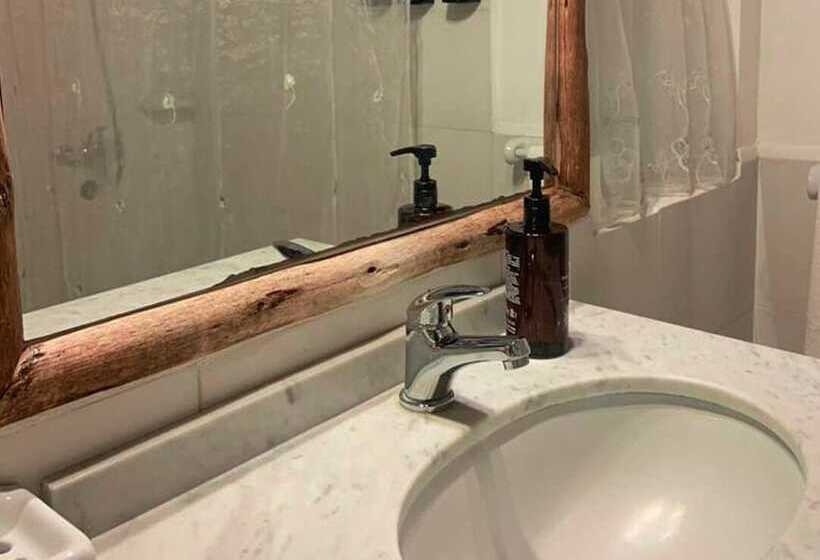 غرفة قياسية, La Castellana