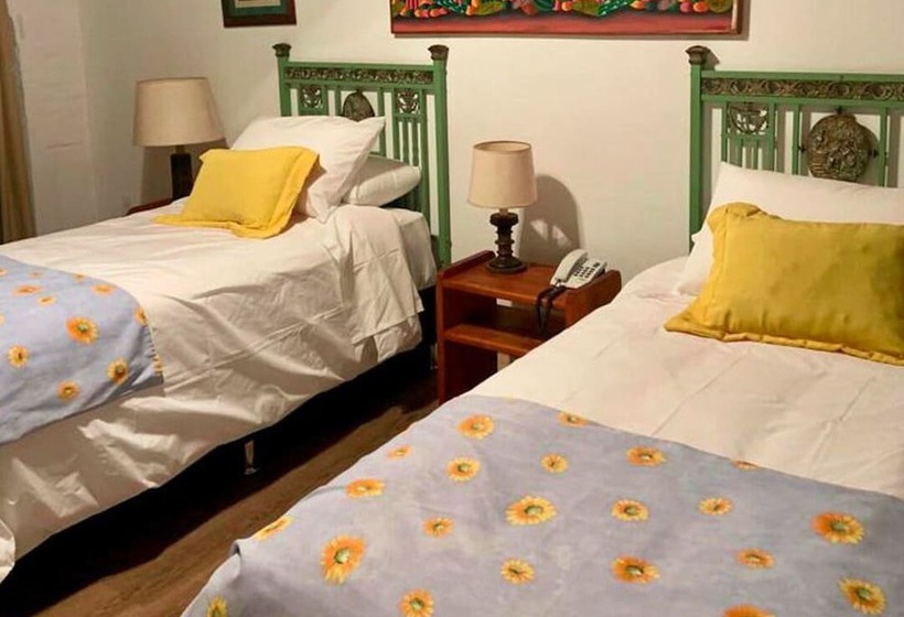 غرفة قياسية, La Castellana