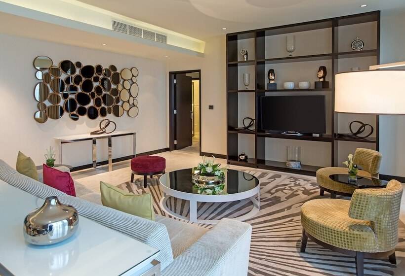 سوئیت پرزیدنت, Millennium Plaza Doha