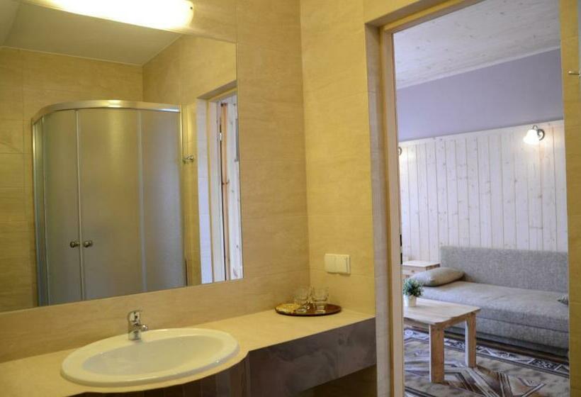 חדר סטנדרט לארבעה, Pensjonat Adria