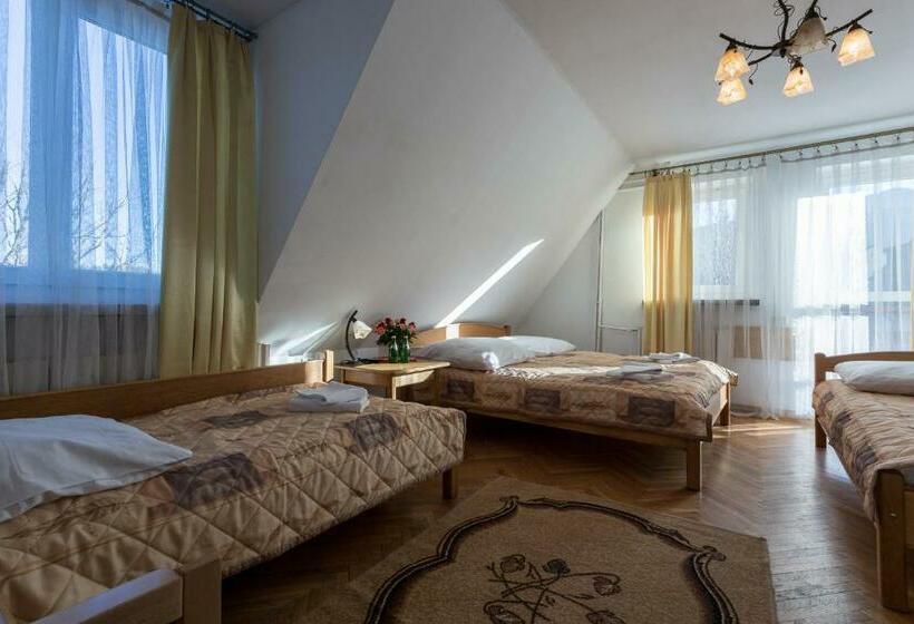 חדר סטנדרט לארבעה, Pensjonat Adria