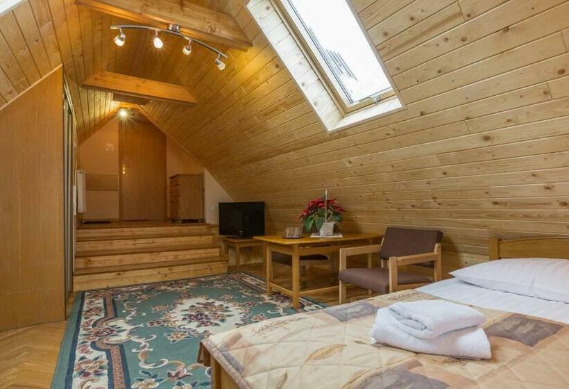 חדר סטנדרט לארבעה, Pensjonat Adria