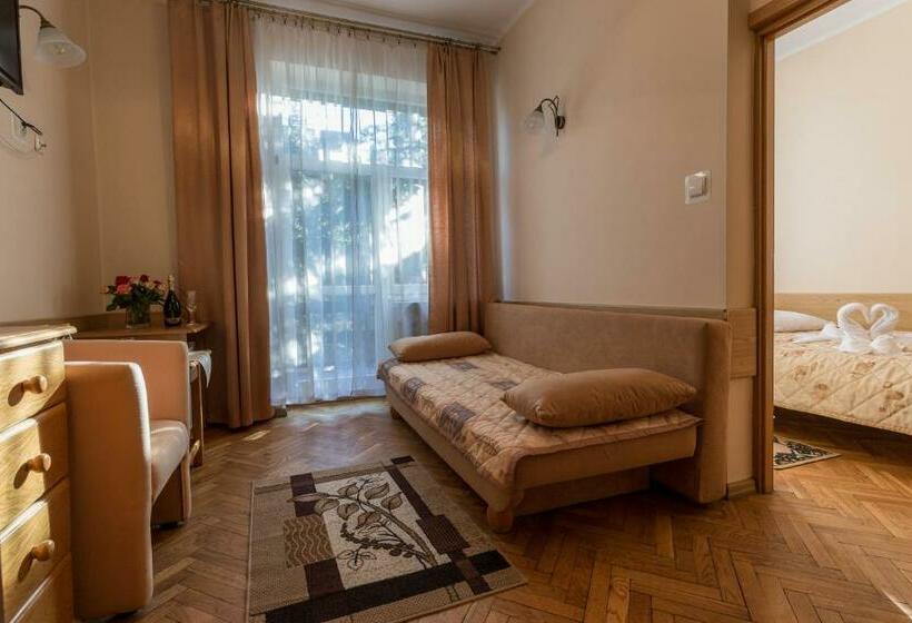 חדר סטנדרט לארבעה, Pensjonat Adria