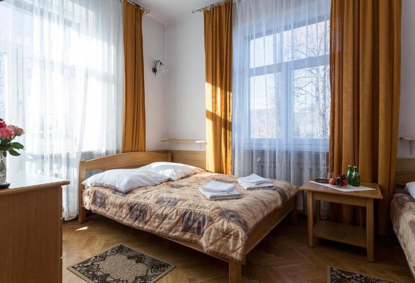 Номер Стандарт Трехместный, Pensjonat Adria