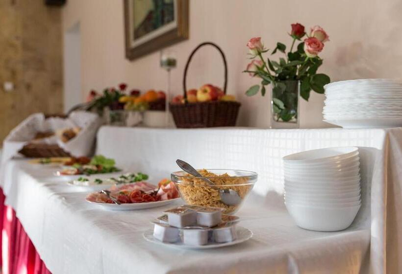 חדר סטנדרט לשלושה, Pensjonat Adria