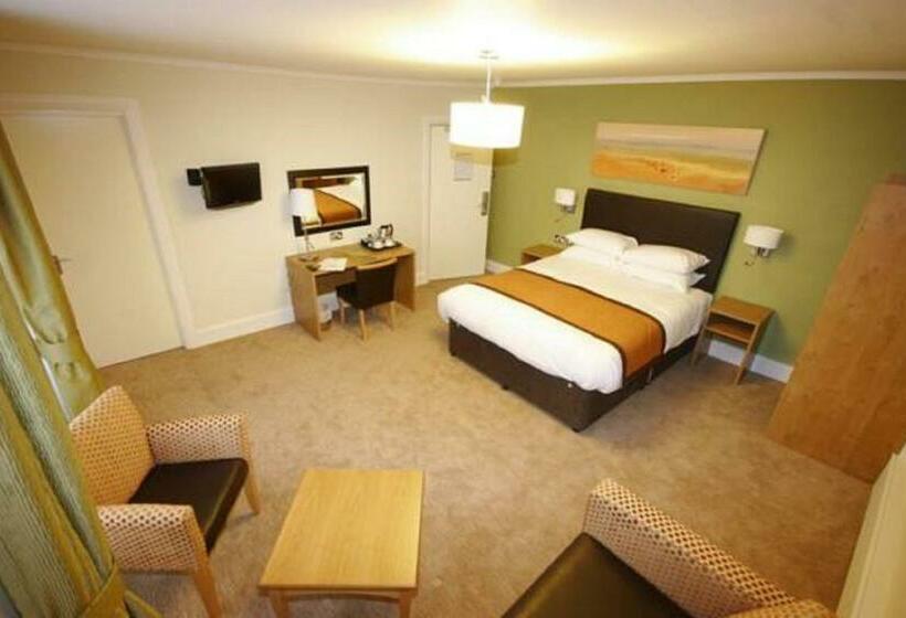 スタンダードルーム, Thomas Arms