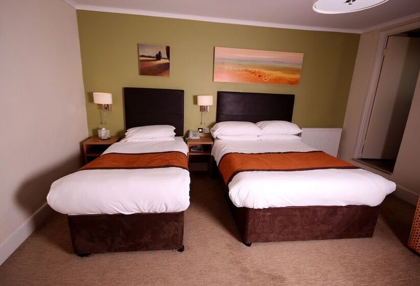 スタンダードルーム, Thomas Arms