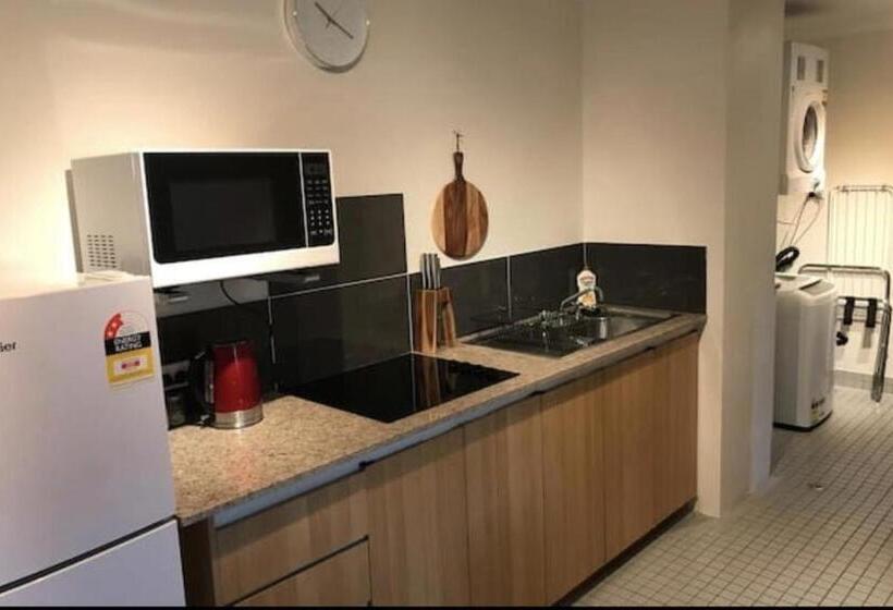 带2个卧室的公寓, Inner City Apartments