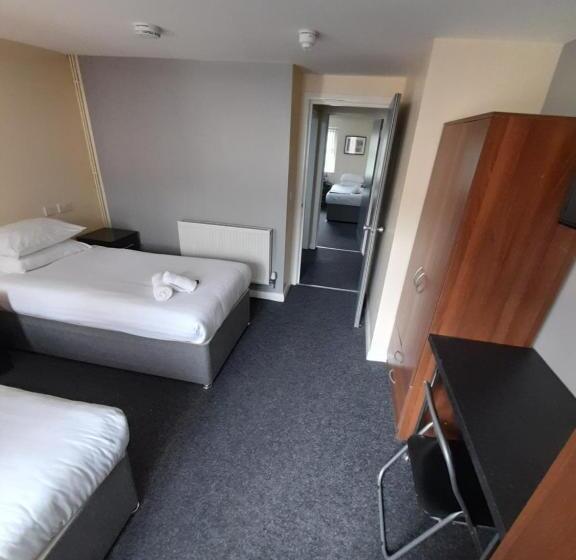 غرفة سوبيريور ثلاثية, Lymedale Suites Studios & Aparthotel In Newcastle Under Lyme & Stoke