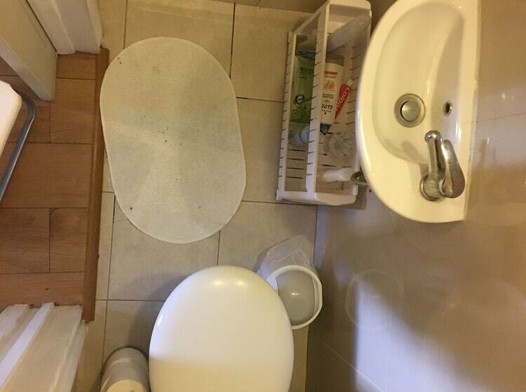 Семейный Номер, Stay In Kings Cross Flat D