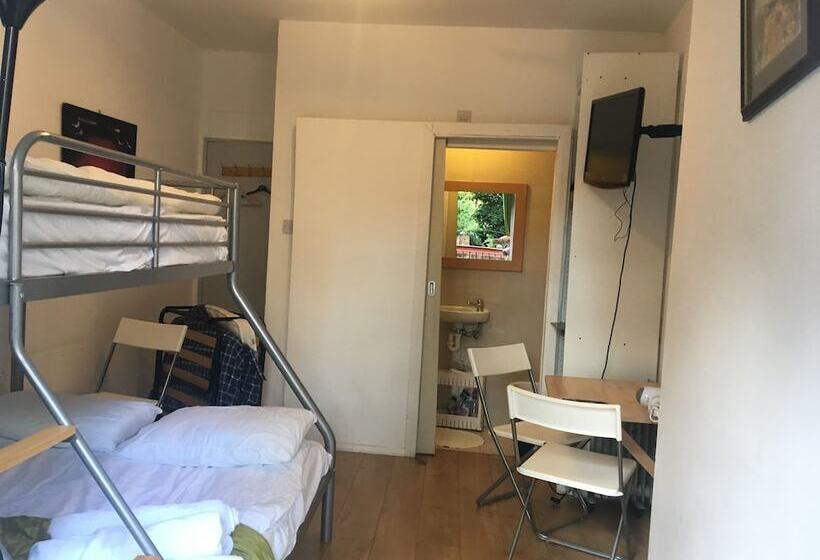 Семейный Номер, Stay In Kings Cross Flat D