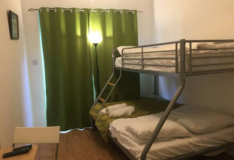 Семейный Номер, Stay In Kings Cross Flat D