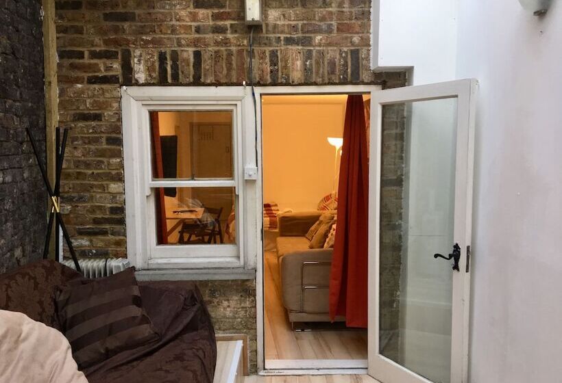 Семейный Номер, Stay In Kings Cross Flat D