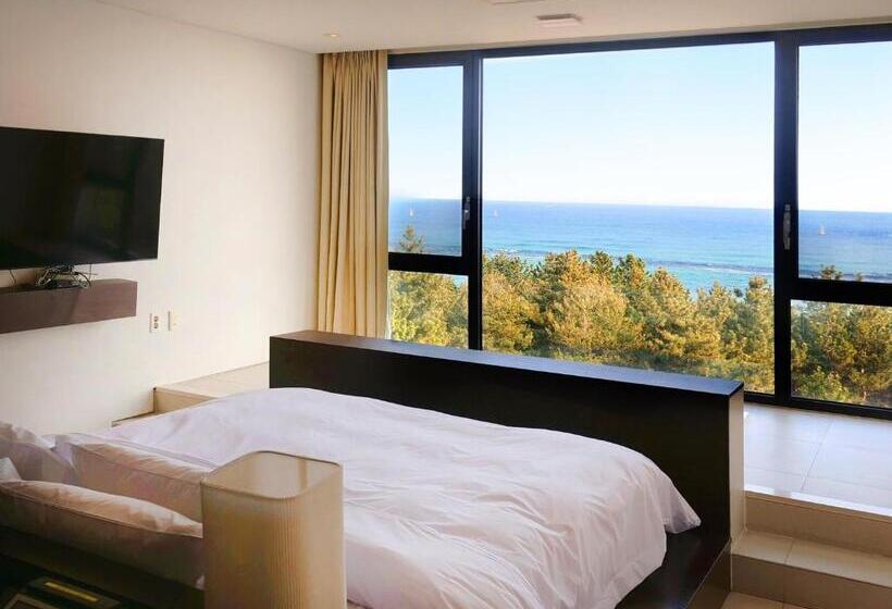 디럭스 룸, Maple Beach Golf & Resort