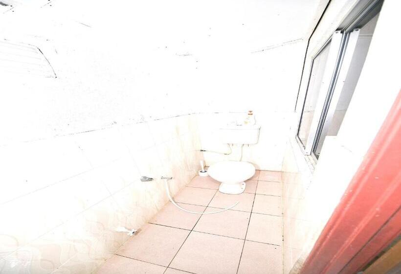 غرفة ديلوكس عائلية, Oyo 90915 Ilham Villa