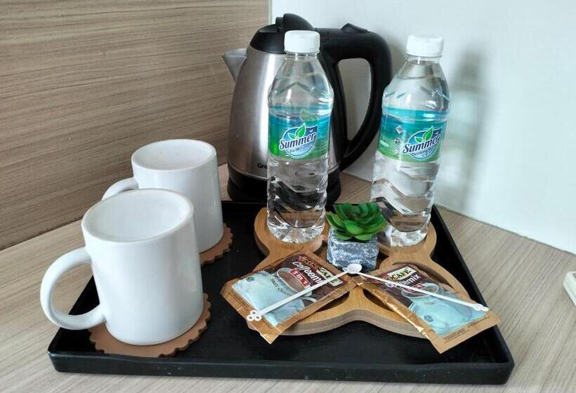 חדר דלוקס, Sunflower World