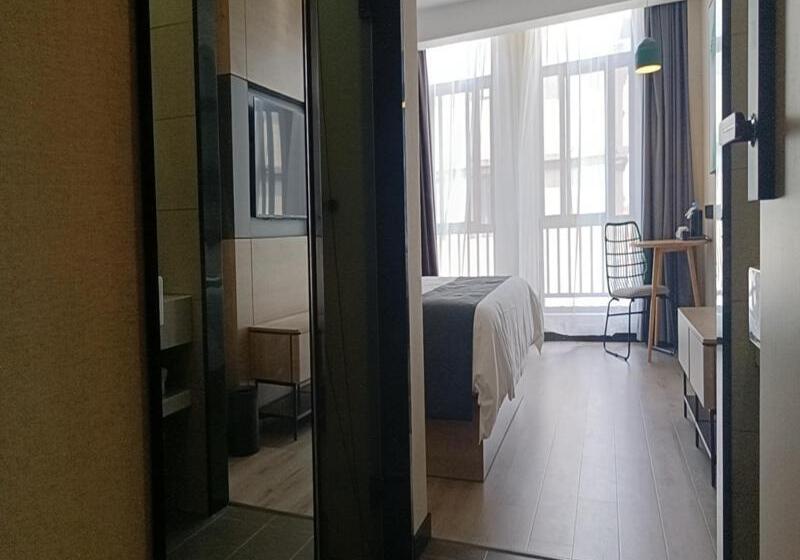 高级大房间, Thank Inn Chain Yingtan Guixi Eagle Avenue Shengfeng