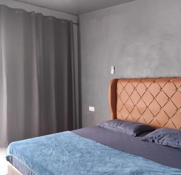 Стандартный Номер Кровать Кинг, Adana Homestay & Pool