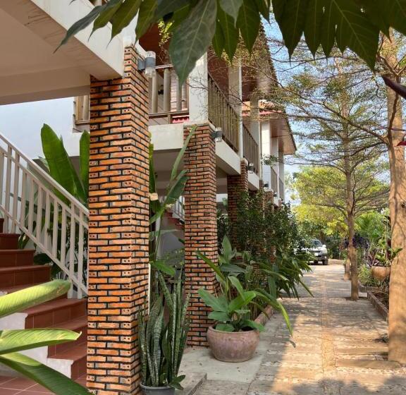 اتاق لوکس خانوادگی, Villa Pich Boutique With Fast Wifi   Guesthouse & Free Gym Access