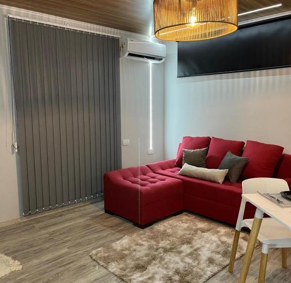 디럭스 스위트, Sunset Paradise Suites