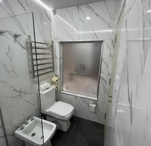 디럭스 스위트, Sunset Paradise Suites