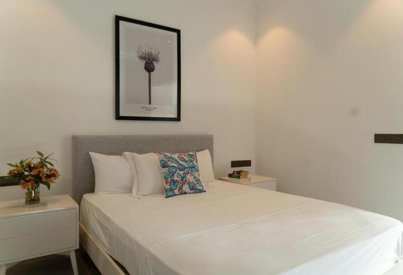 Номер Deluxe Вид на Море, Four Petals Inn