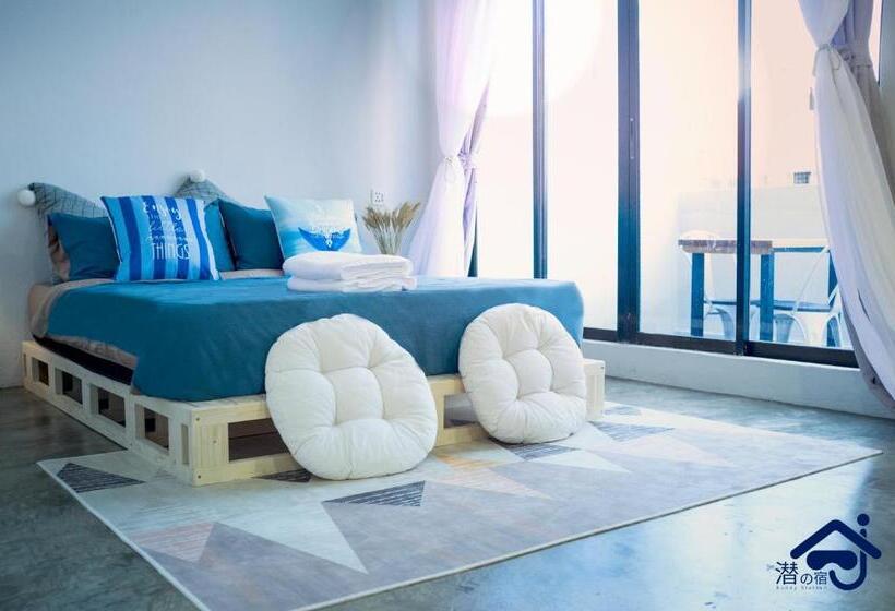 חדר משפחתי, Buddy Station