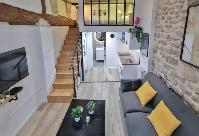 اتاق لوکس خانوادگی, New Modern Saint Germain Latin Quarter