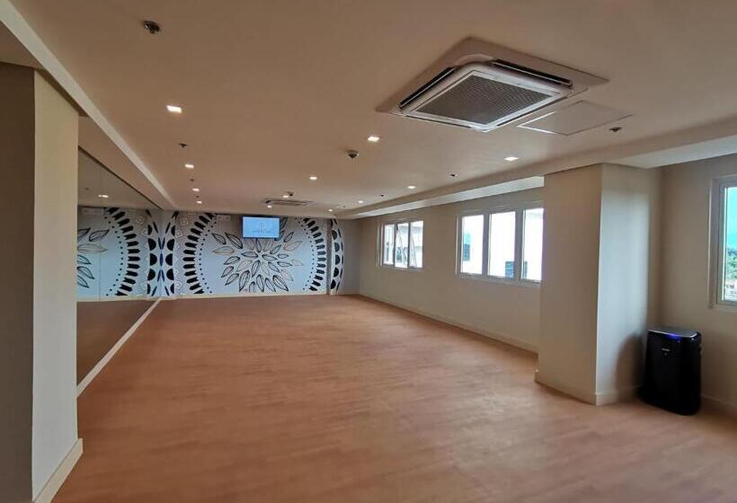 استودیوی لوکس, Condo Home With Fast Wifi In Bacolod City