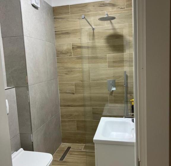 Номер Стандарт, Coastal