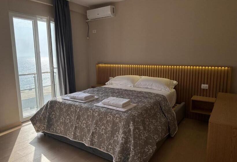 Quarto Familiar Vista Mar, Coastal